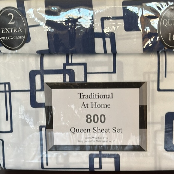 Traditionall at Home 6pc Queen Sheet Set Blue Abstract Squares - Picture 2 of 7
